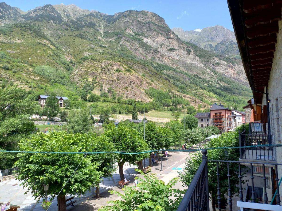 Bpirineos-Parque Los Tilos 1 Benasque Exterior foto